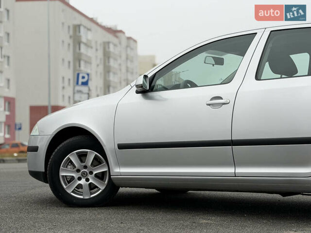 Серый Шкода Октавия, объемом двигателя 1.6 л и пробегом 173 тыс. км за 7199 $, фото 19 на Automoto.ua