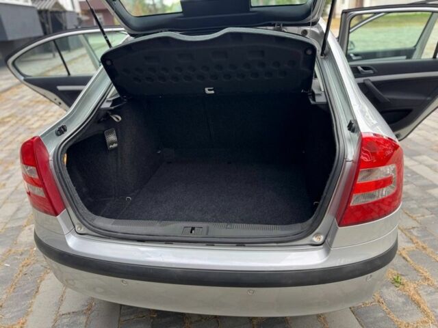 Серый Шкода Октавия, объемом двигателя 1.6 л и пробегом 139 тыс. км за 6900 $, фото 17 на Automoto.ua