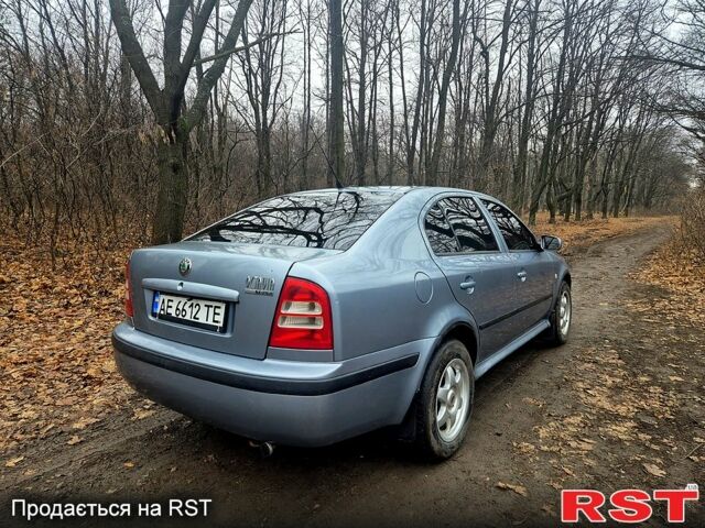 Серый Шкода Октавия, объемом двигателя 1.6 л и пробегом 222 тыс. км за 3700 $, фото 12 на Automoto.ua
