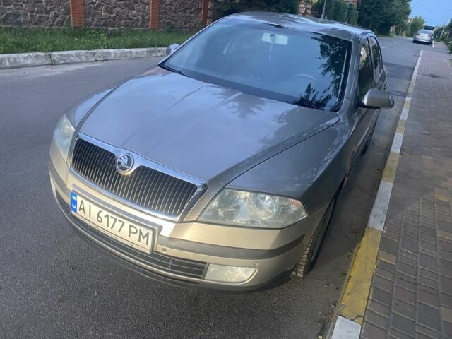 Серый Шкода Октавия, объемом двигателя 2 л и пробегом 240 тыс. км за 6500 $, фото 1 на Automoto.ua