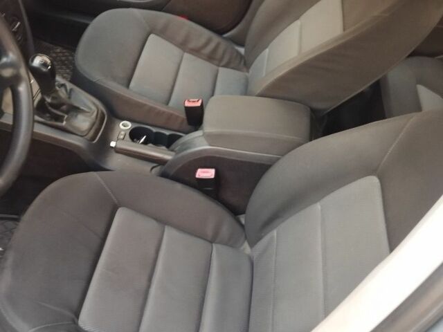 Сірий Шкода Октавія, об'ємом двигуна 0 л та пробігом 423 тис. км за 3150 $, фото 7 на Automoto.ua