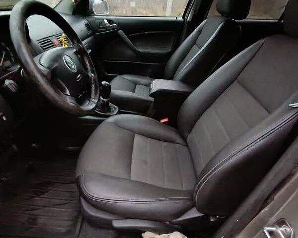 Серый Шкода Октавия, объемом двигателя 1.6 л и пробегом 192 тыс. км за 5300 $, фото 6 на Automoto.ua