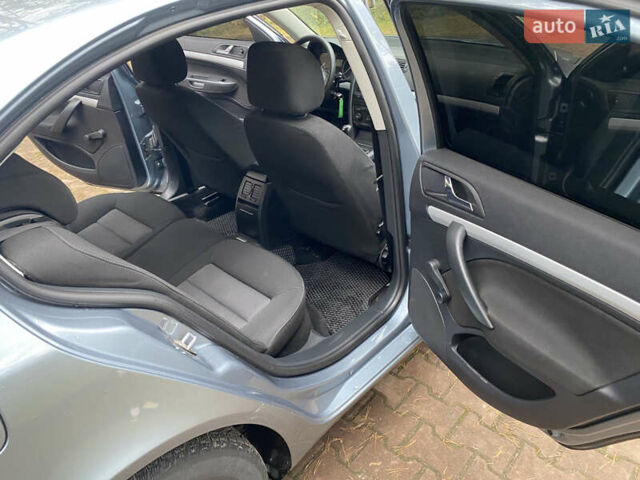 Сірий Шкода Октавія, об'ємом двигуна 1.6 л та пробігом 120 тис. км за 6850 $, фото 23 на Automoto.ua