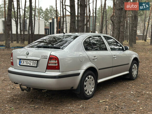 Сірий Шкода Октавія, об'ємом двигуна 1.6 л та пробігом 243 тис. км за 4250 $, фото 3 на Automoto.ua