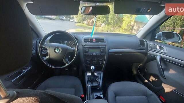 Шкода Октавия 2006 в Хмельницком на Automoto.ua Серый Шкода Октавия, объемом двигателя 1.6 л и пробегом 212 тыс. км за 5600 $, фото 6 на Automoto.ua