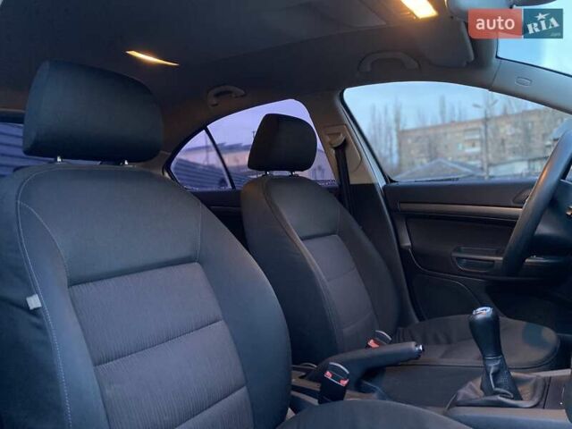 Серый Шкода Октавия, объемом двигателя 1.6 л и пробегом 213 тыс. км за 6300 $, фото 20 на Automoto.ua