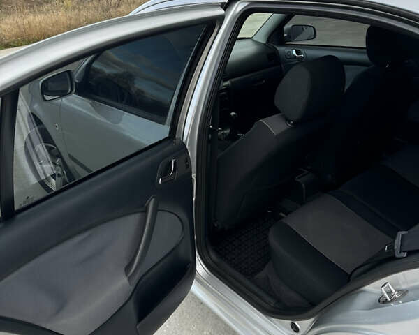 Серый Шкода Октавия, объемом двигателя 1.9 л и пробегом 182 тыс. км за 7300 $, фото 19 на Automoto.ua