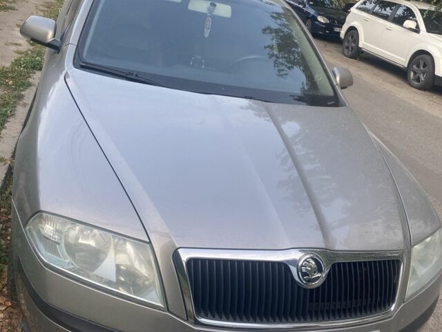 Серый Шкода Октавия, объемом двигателя 2 л и пробегом 240 тыс. км за 6500 $, фото 15 на Automoto.ua