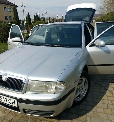 Серый Шкода Октавия, объемом двигателя 2 л и пробегом 296 тыс. км за 4350 $, фото 7 на Automoto.ua