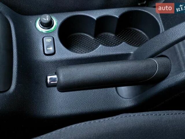 Сірий Шкода Октавія, об'ємом двигуна 1.6 л та пробігом 131 тис. км за 7100 $, фото 67 на Automoto.ua