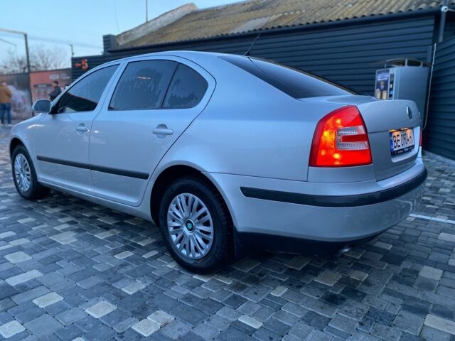 Серый Шкода Октавия, объемом двигателя 1.6 л и пробегом 213 тыс. км за 6300 $, фото 2 на Automoto.ua