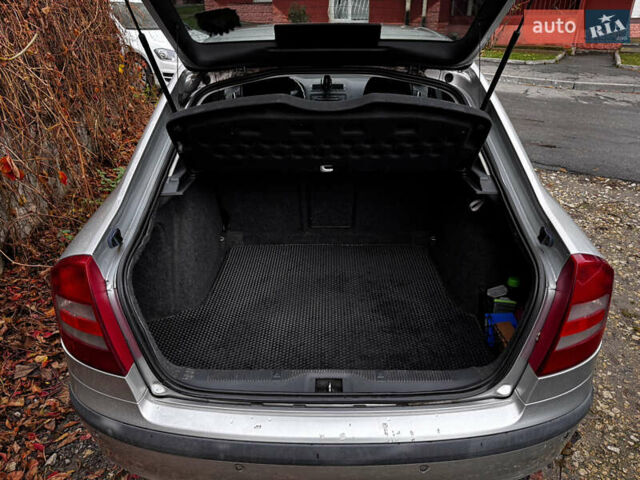 Серый Шкода Октавия, объемом двигателя 1.98 л и пробегом 272 тыс. км за 3200 $, фото 5 на Automoto.ua