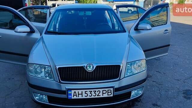 Серый Шкода Октавия, объемом двигателя 1.6 л и пробегом 240 тыс. км за 6500 $, фото 4 на Automoto.ua