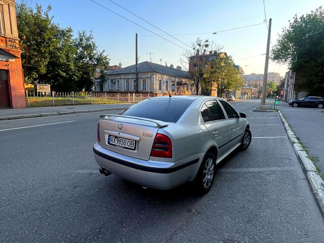 Сірий Шкода Октавія, об'ємом двигуна 1.8 л та пробігом 270 тис. км за 5800 $, фото 2 на Automoto.ua