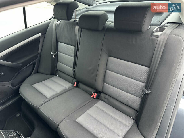 Серый Шкода Октавия, объемом двигателя 1.6 л и пробегом 201 тыс. км за 7300 $, фото 17 на Automoto.ua
