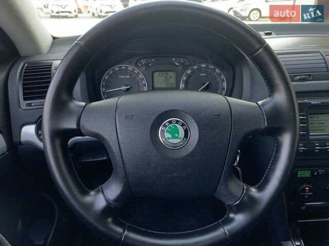 Серый Шкода Октавия, объемом двигателя 1.4 л и пробегом 239 тыс. км за 6755 $, фото 41 на Automoto.ua