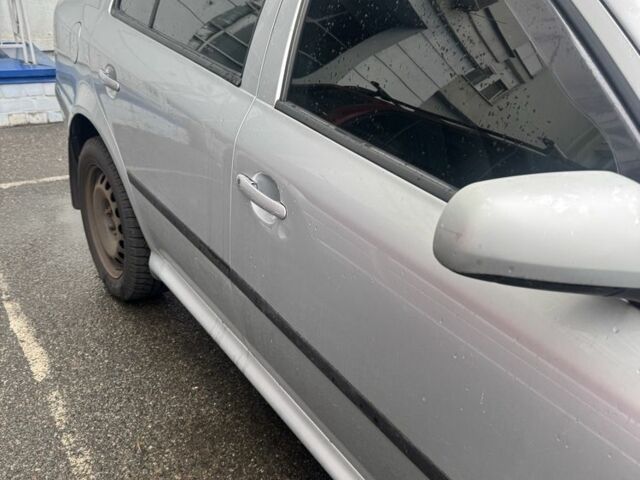 Сірий Шкода Октавія, об'ємом двигуна 1.8 л та пробігом 245 тис. км за 3950 $, фото 2 на Automoto.ua