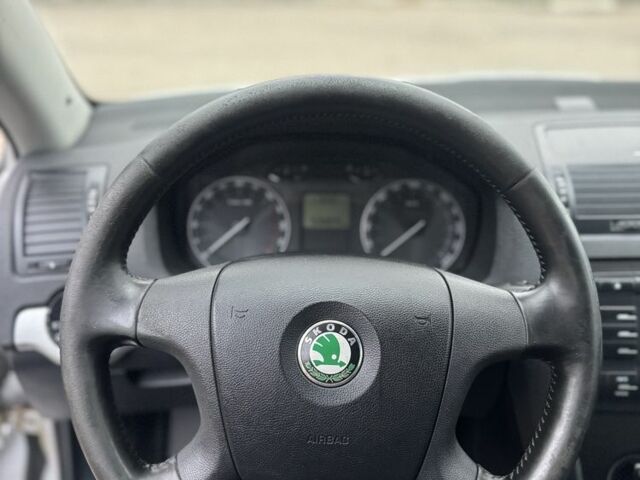 Сірий Шкода Октавія, об'ємом двигуна 1.9 л та пробігом 250 тис. км за 3250 $, фото 12 на Automoto.ua