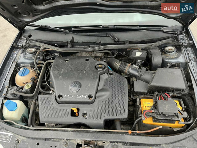 Сірий Шкода Октавія, об'ємом двигуна 1.6 л та пробігом 262 тис. км за 4999 $, фото 13 на Automoto.ua