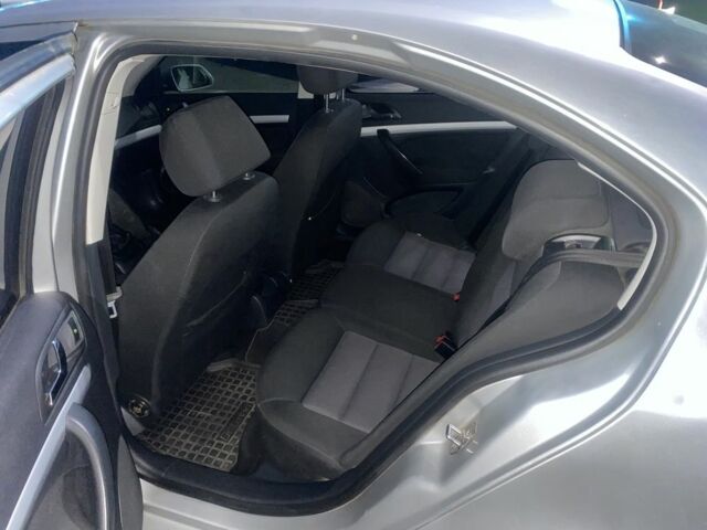 Сірий Шкода Октавія, об'ємом двигуна 1.6 л та пробігом 3 тис. км за 4000 $, фото 7 на Automoto.ua