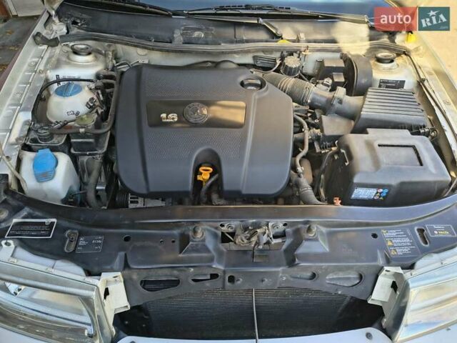 Серый Шкода Октавия, объемом двигателя 1.6 л и пробегом 74 тыс. км за 6650 $, фото 18 на Automoto.ua