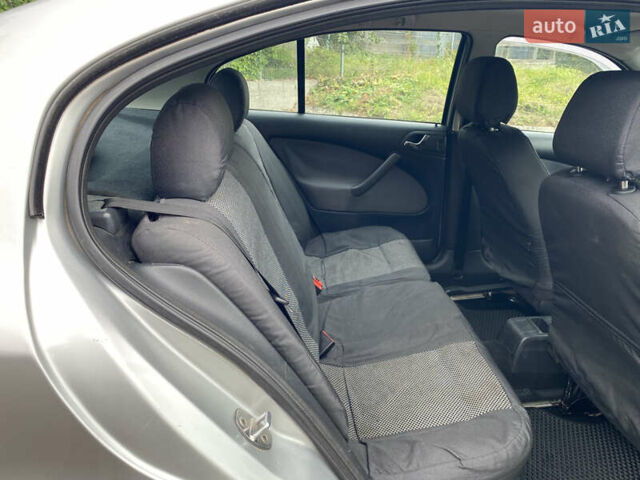 Сірий Шкода Октавія, об'ємом двигуна 1.6 л та пробігом 246 тис. км за 4900 $, фото 41 на Automoto.ua