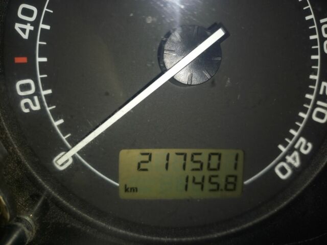 Сірий Шкода Октавія, об'ємом двигуна 1.6 л та пробігом 219 тис. км за 5650 $, фото 3 на Automoto.ua