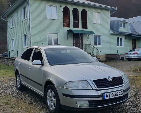 Серый Шкода Октавия, объемом двигателя 1.6 л и пробегом 240 тыс. км за 4850 $, фото 14 на Automoto.ua