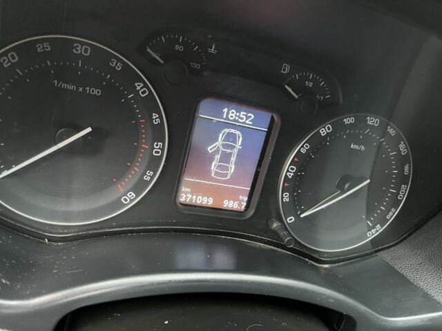 Серый Шкода Октавия, объемом двигателя 1.9 л и пробегом 370 тыс. км за 6200 $, фото 17 на Automoto.ua