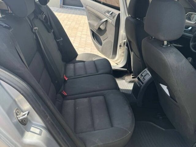Сірий Шкода Октавія, об'ємом двигуна 2 л та пробігом 280 тис. км за 5500 $, фото 11 на Automoto.ua