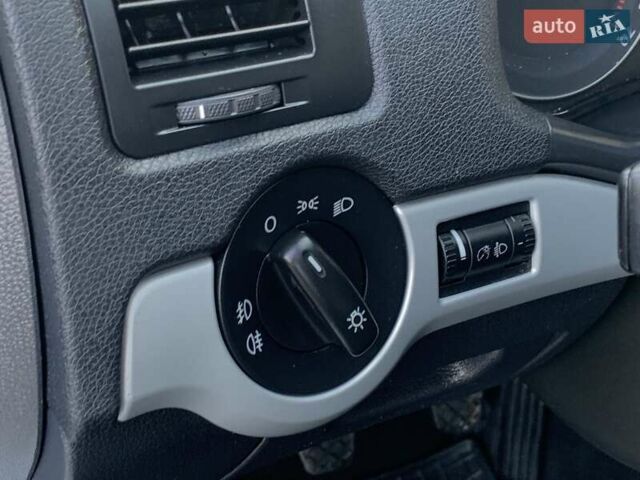 Серый Шкода Октавия, объемом двигателя 1.4 л и пробегом 239 тыс. км за 6755 $, фото 40 на Automoto.ua