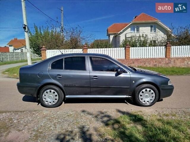 Серый Шкода Октавия, объемом двигателя 1.6 л и пробегом 223 тыс. км за 5999 $, фото 4 на Automoto.ua