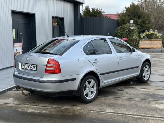 Серый Шкода Октавия, объемом двигателя 1.6 л и пробегом 203 тыс. км за 5000 $, фото 4 на Automoto.ua