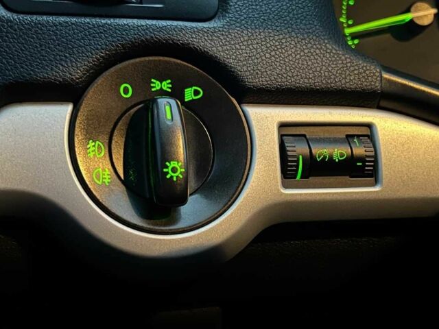 Серый Шкода Октавия, объемом двигателя 1.6 л и пробегом 250 тыс. км за 5850 $, фото 13 на Automoto.ua