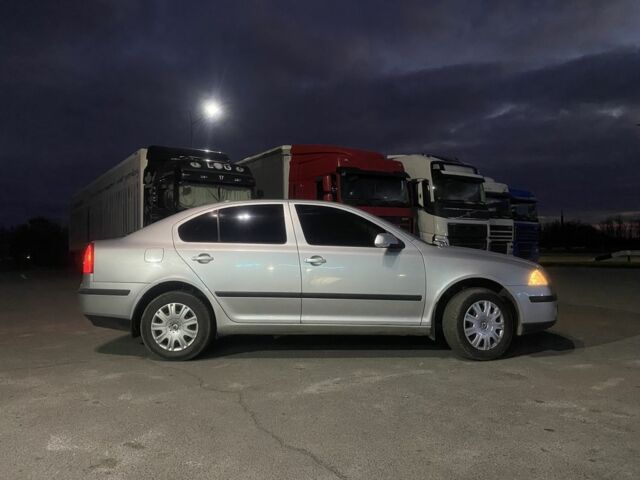 Сірий Шкода Октавія, об'ємом двигуна 1.6 л та пробігом 3 тис. км за 4000 $, фото 2 на Automoto.ua
