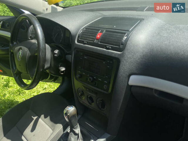 Серый Шкода Октавия, объемом двигателя 1.9 л и пробегом 250 тыс. км за 6700 $, фото 17 на Automoto.ua