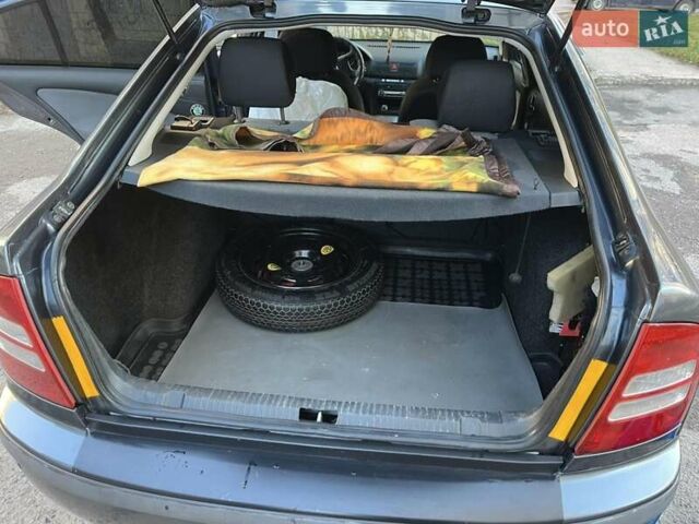 Сірий Шкода Октавія, об'ємом двигуна 1.6 л та пробігом 393 тис. км за 4400 $, фото 14 на Automoto.ua
