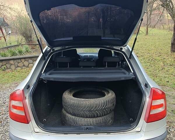 Серый Шкода Октавия, объемом двигателя 1.6 л и пробегом 240 тыс. км за 4850 $, фото 34 на Automoto.ua