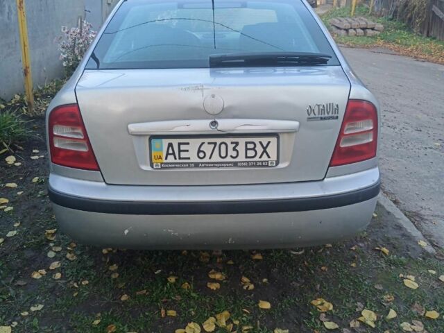 Сірий Шкода Октавія, об'ємом двигуна 1.6 л та пробігом 211 тис. км за 3000 $, фото 1 на Automoto.ua