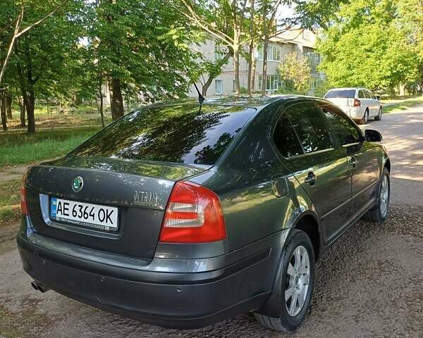 Сірий Шкода Октавія, об'ємом двигуна 2 л та пробігом 205 тис. км за 5499 $, фото 10 на Automoto.ua