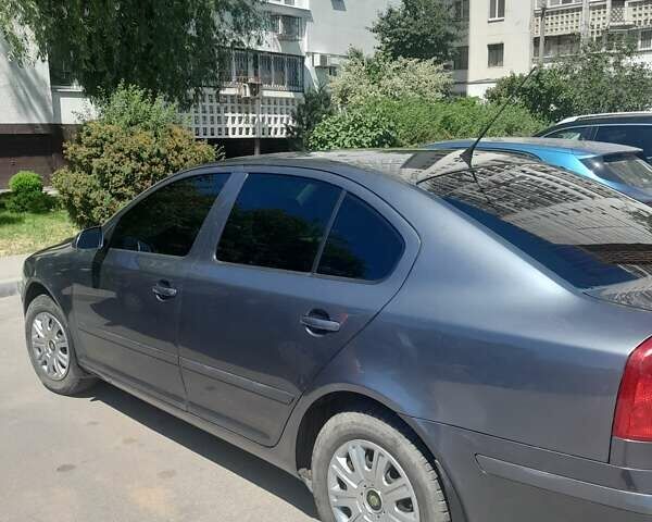 Серый Шкода Октавия, объемом двигателя 1.6 л и пробегом 200 тыс. км за 6300 $, фото 6 на Automoto.ua