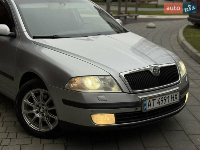 Сірий Шкода Октавія, об'ємом двигуна 2 л та пробігом 301 тис. км за 6150 $, фото 10 на Automoto.ua