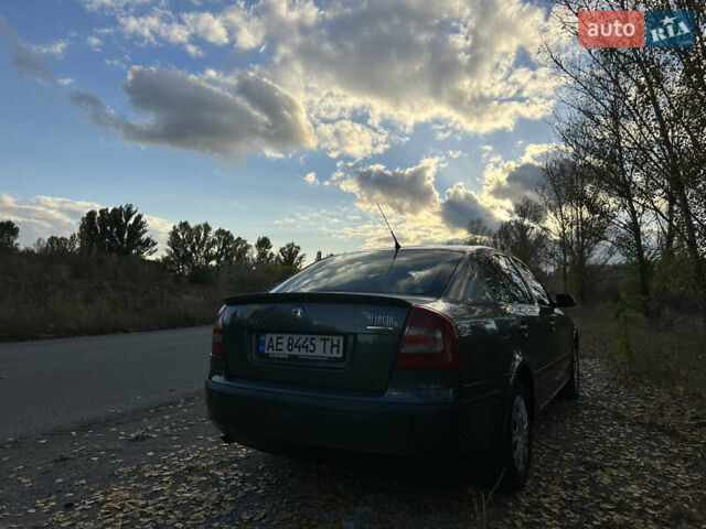 Шкода Октавия 2007 в Днепре (Днепропетровске) на Automoto.ua Серый Шкода Октавия, объемом двигателя 1.6 л и пробегом 338 тыс. км за 5700 $, фото 4 на Automoto.ua