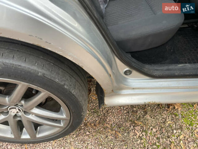 Серый Шкода Октавия, объемом двигателя 1.78 л и пробегом 293 тыс. км за 4200 $, фото 9 на Automoto.ua