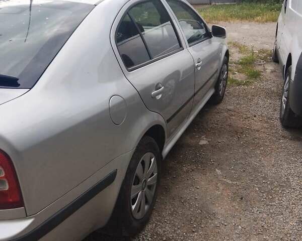 Серый Шкода Октавия, объемом двигателя 1.6 л и пробегом 175 тыс. км за 5300 $, фото 3 на Automoto.ua