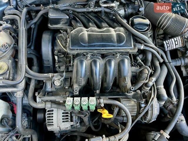 Сірий Шкода Октавія, об'ємом двигуна 1.6 л та пробігом 275 тис. км за 6500 $, фото 35 на Automoto.ua