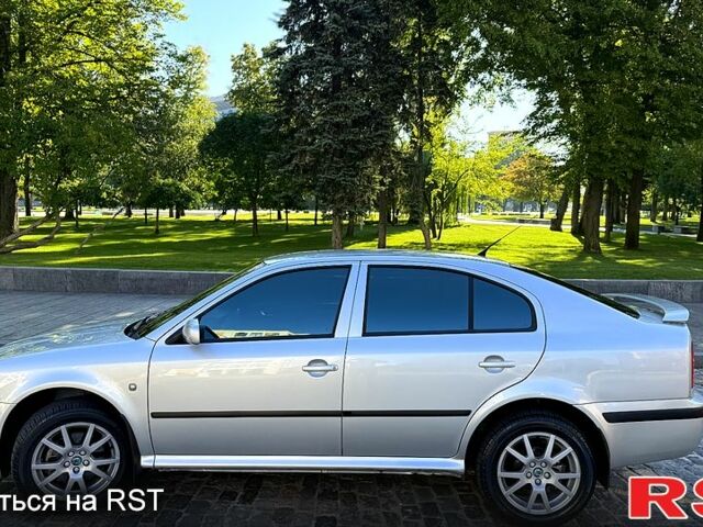 Серый Шкода Октавия, объемом двигателя 1.8 л и пробегом 53 тыс. км за 9999 $, фото 2 на Automoto.ua