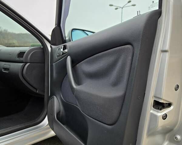 Серый Шкода Октавия, объемом двигателя 1.78 л и пробегом 184 тыс. км за 6950 $, фото 23 на Automoto.ua