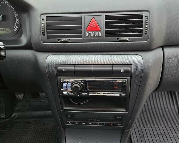 Серый Шкода Октавия, объемом двигателя 1.78 л и пробегом 184 тыс. км за 6950 $, фото 26 на Automoto.ua