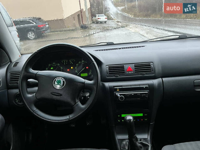 Сірий Шкода Октавія, об'ємом двигуна 1.8 л та пробігом 310 тис. км за 3950 $, фото 34 на Automoto.ua